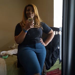 Meet your Posher, Genesia